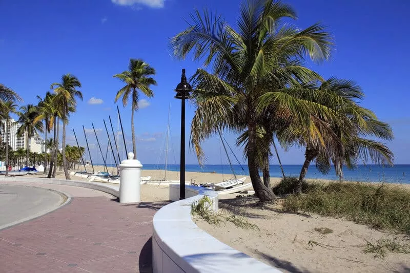 beach-parking-lot