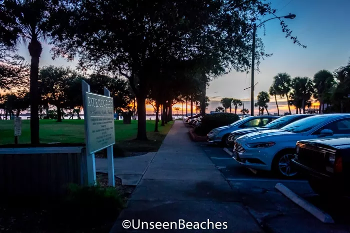 parking-melbourne-beach-pier