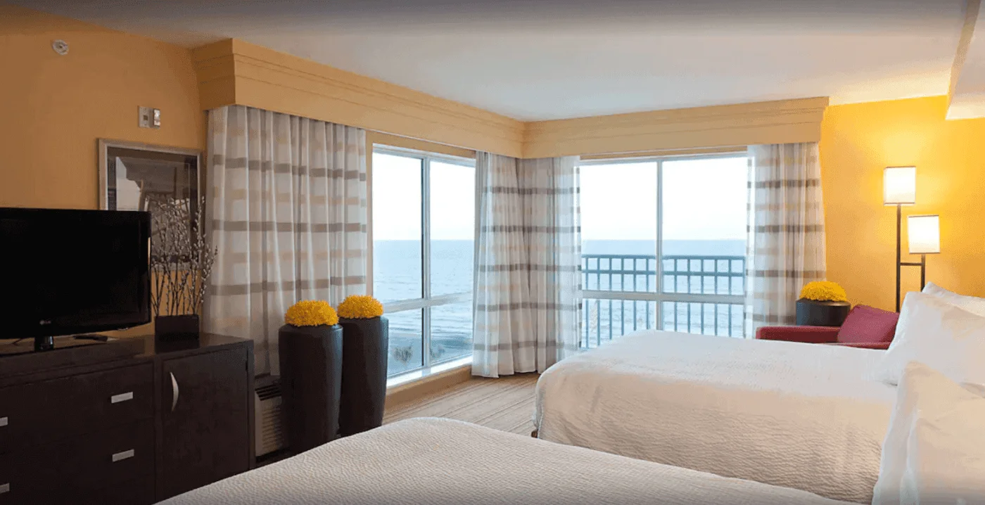 Courtyard by Marriott Galveston Island beach resort in Texas