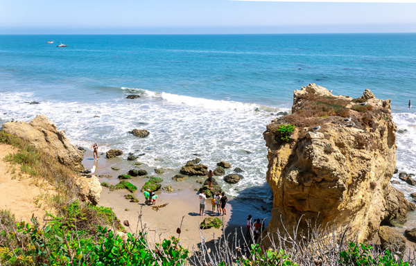 El-Matador-State-Beach-with-rocks